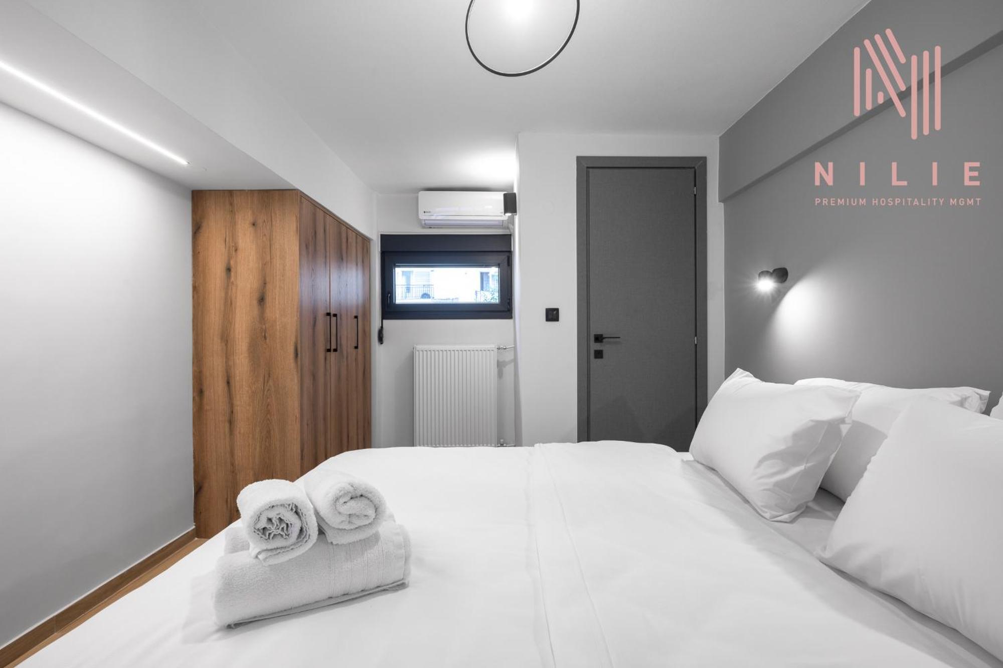 Railway Lofts, Nilie Hospitality Mgmt Appartement Thessaloniki Buitenkant foto