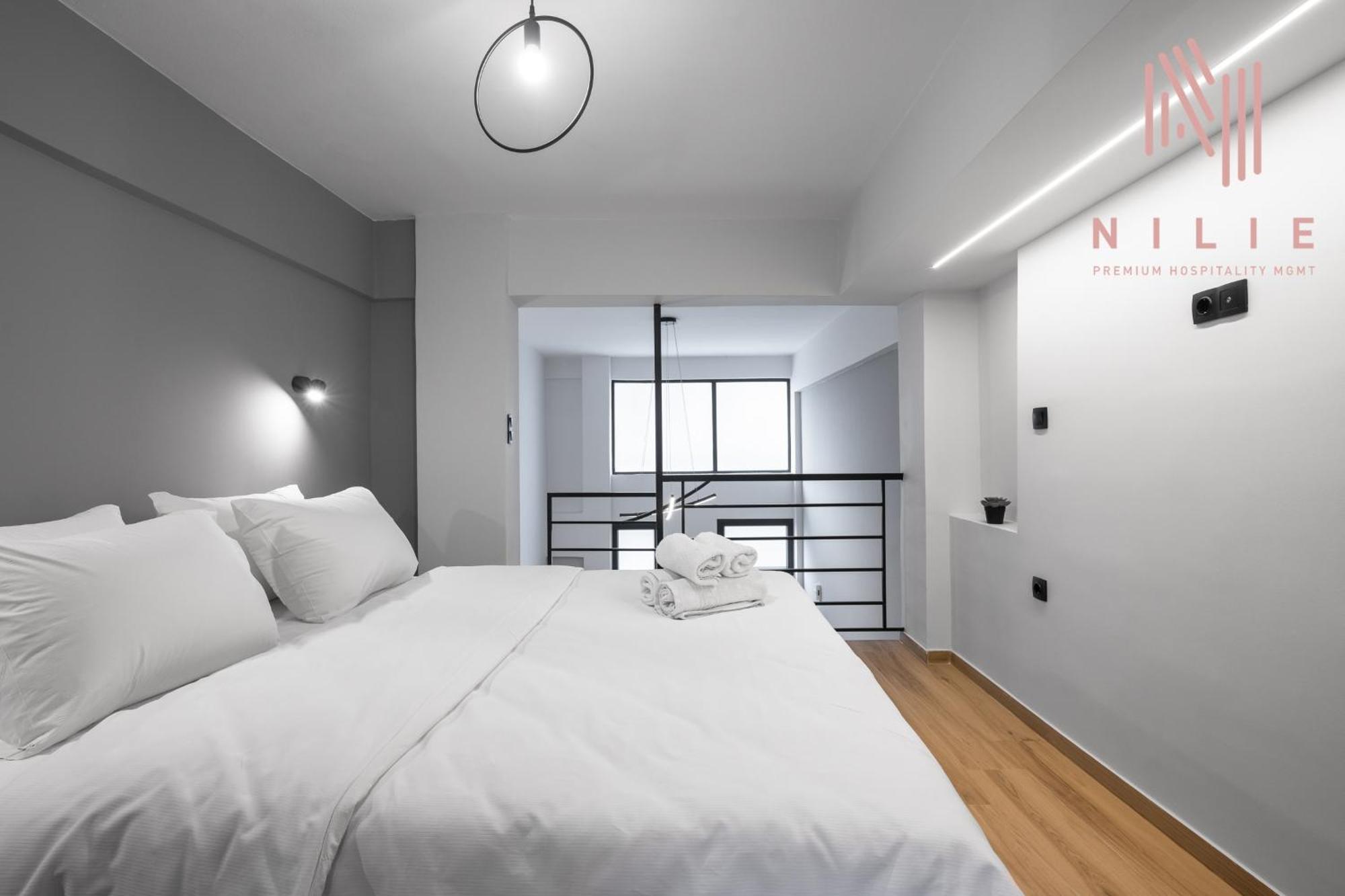 Railway Lofts, Nilie Hospitality Mgmt Appartement Thessaloniki Buitenkant foto