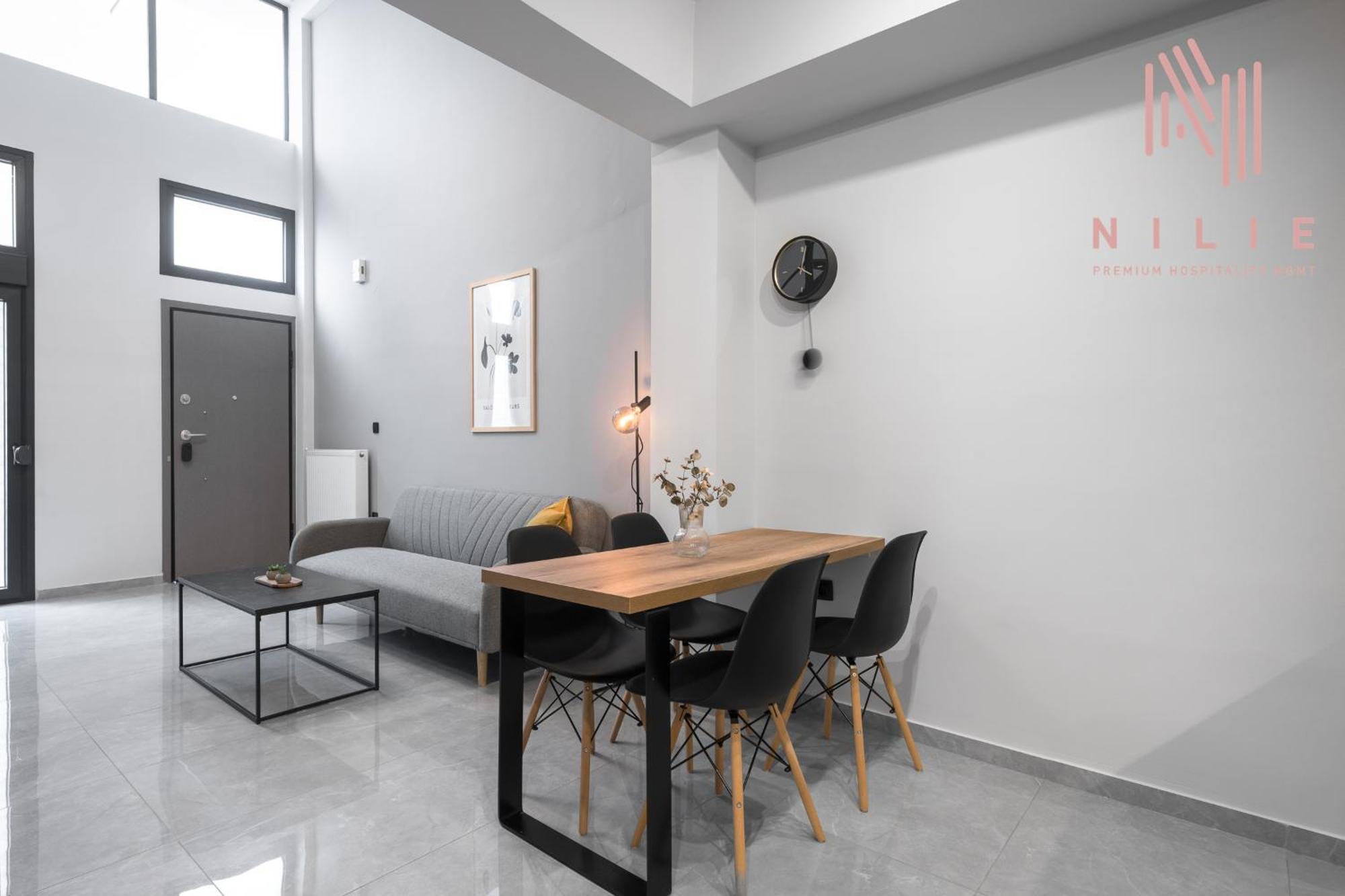 Railway Lofts, Nilie Hospitality Mgmt Appartement Thessaloniki Buitenkant foto