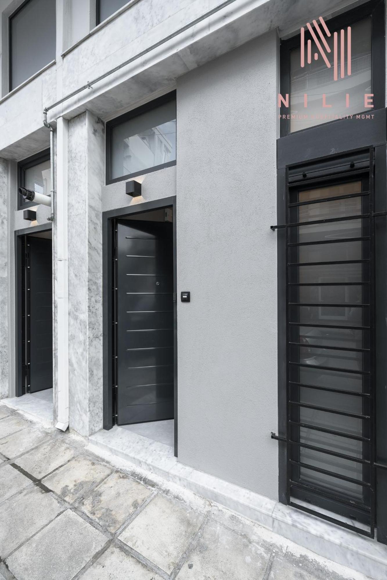 Railway Lofts, Nilie Hospitality Mgmt Appartement Thessaloniki Buitenkant foto