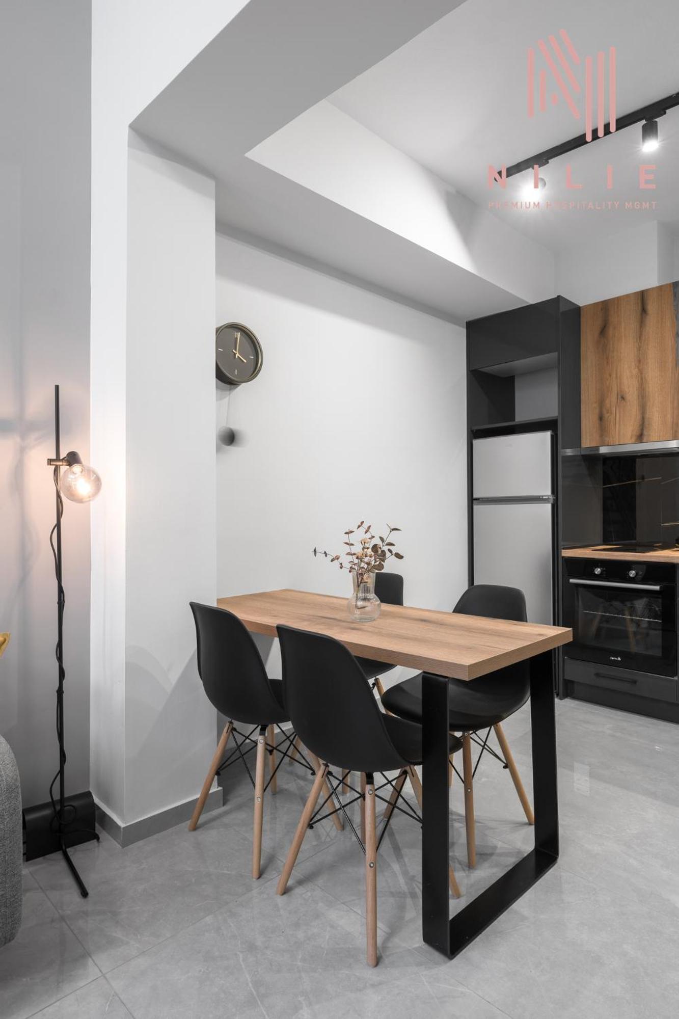 Railway Lofts, Nilie Hospitality Mgmt Appartement Thessaloniki Buitenkant foto