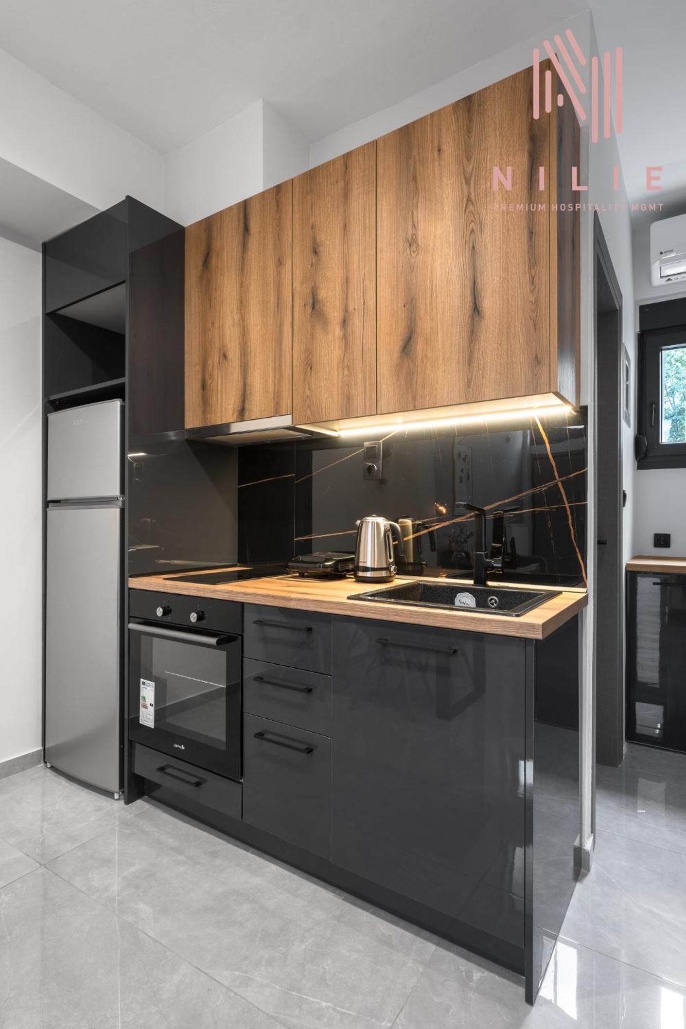 Railway Lofts, Nilie Hospitality Mgmt Appartement Thessaloniki Buitenkant foto